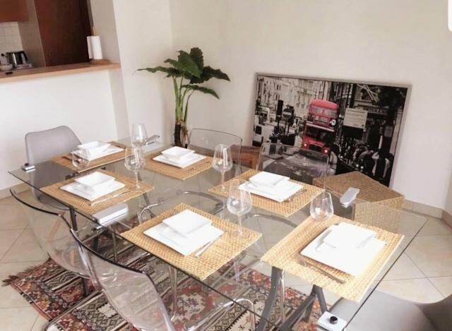 Appartamento Modern 100M2 Flat 2Mn Walking From Train Station In City Center, Free Parking -2A Lussemburgo Esterno foto