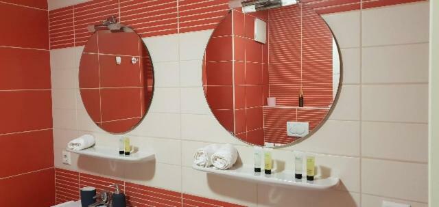 Appartamento Modern 100M2 Flat 2Mn Walking From Train Station In City Center, Free Parking -2A Lussemburgo Esterno foto